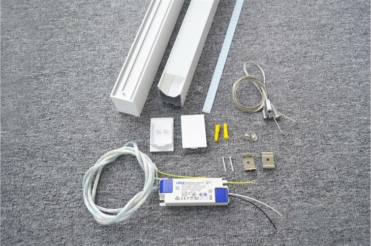 60c86a2023e32